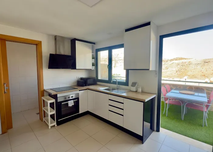 Valley View Holidays Apartamento *