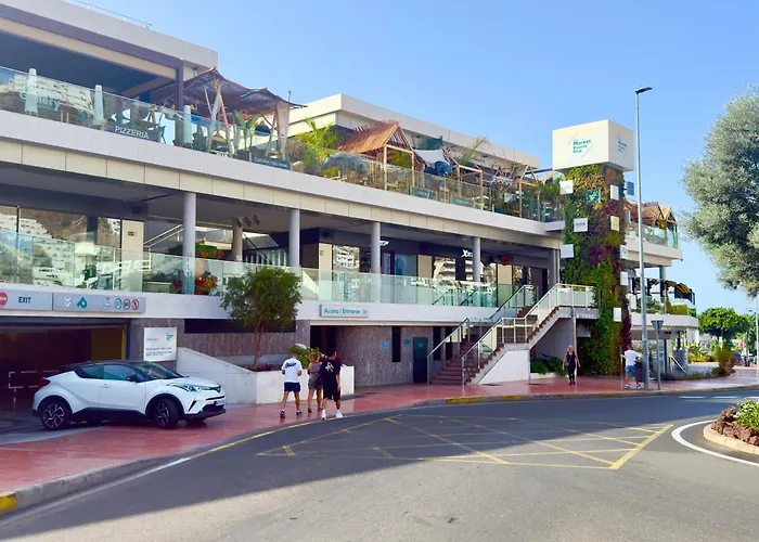 Valley View Holidays *