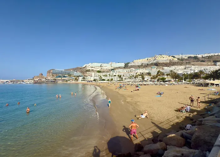 Valley View Holidays *