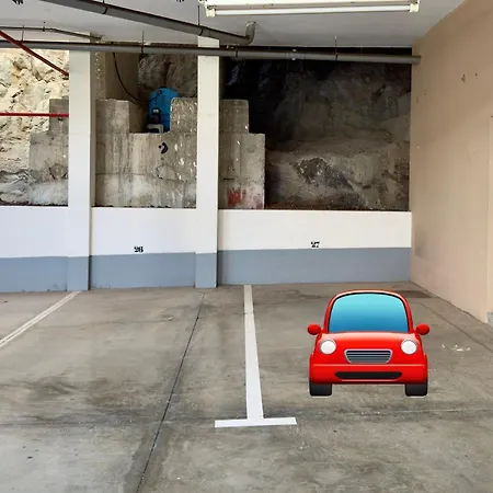 Valley View Holidays Apartamento *