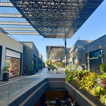 Valley View Holidays *